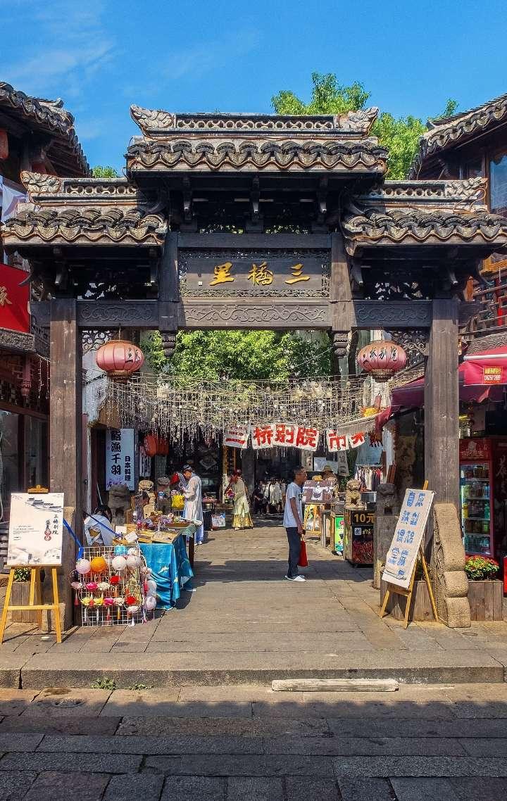 春节的对联该怎么贴